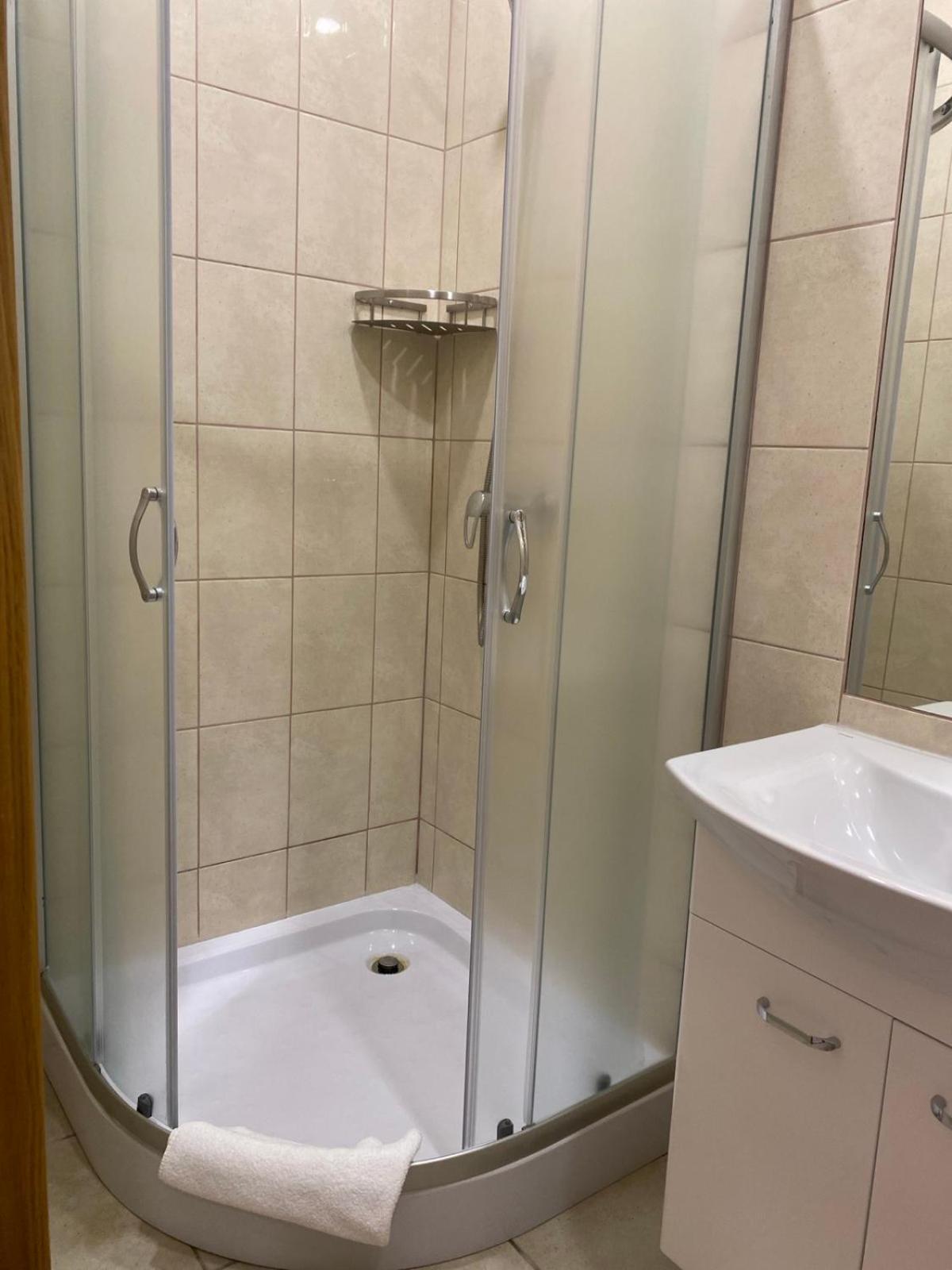 Kyiv Central Apart Hotel Bagian luar foto
