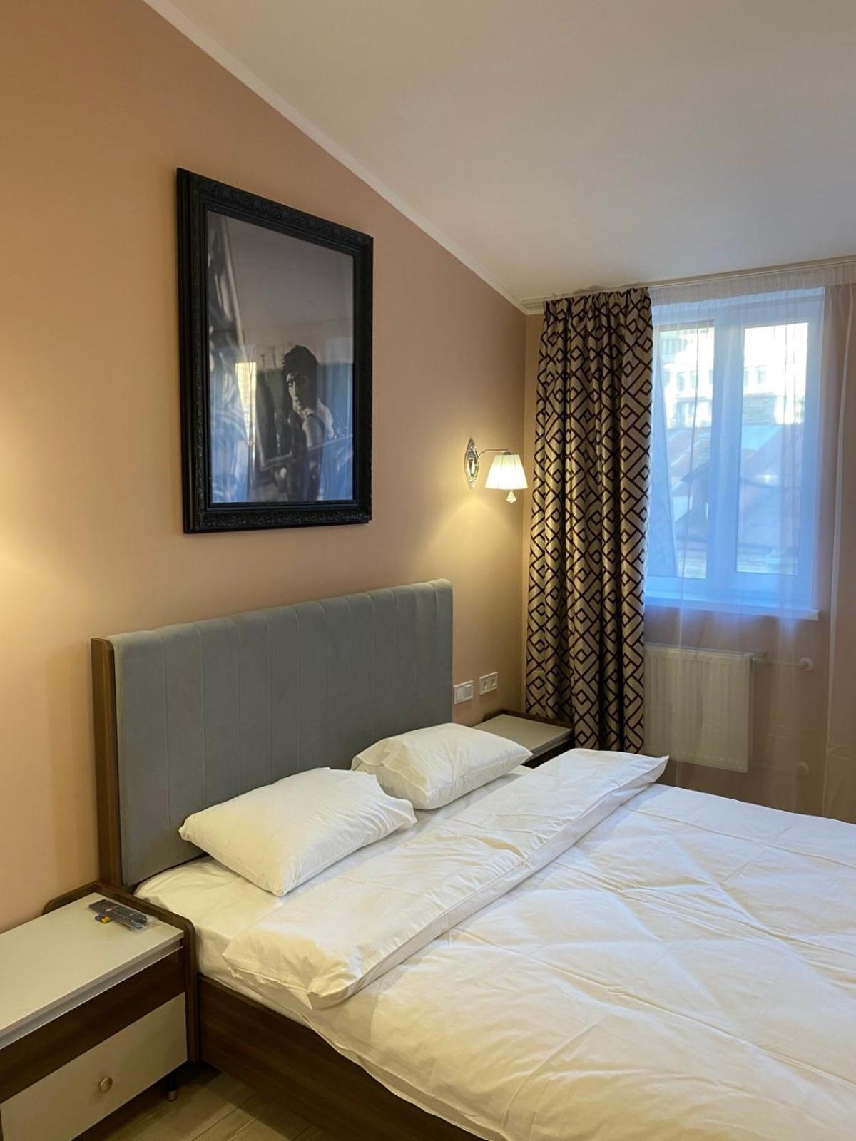 Kyiv Central Apart Hotel Bagian luar foto